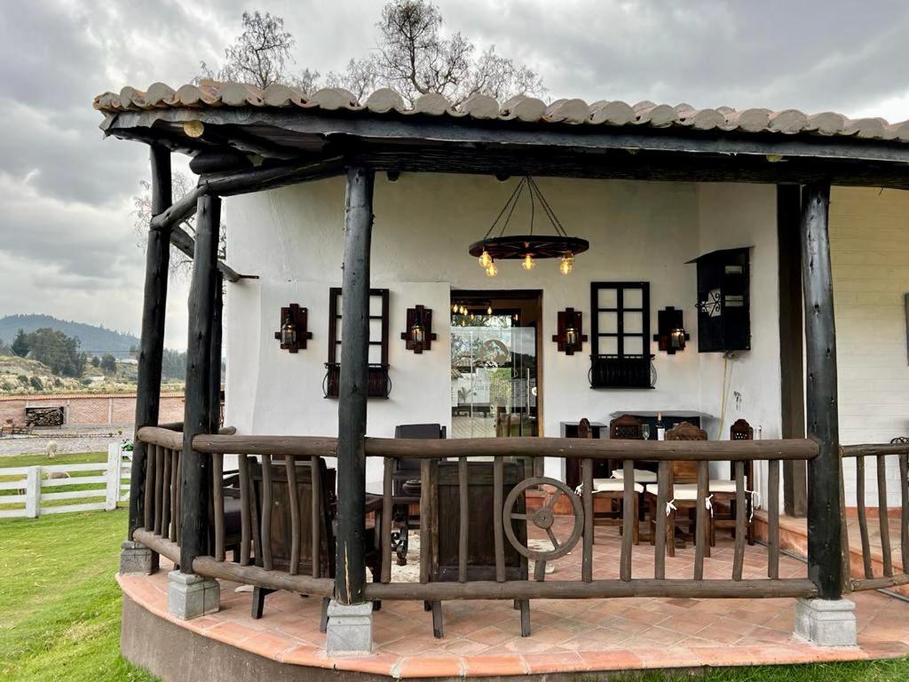 Hacienda Santa Ana Lodging Guamote Bagian luar foto