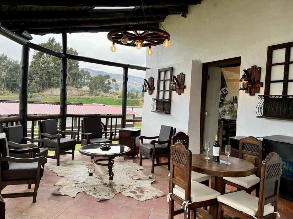 Hacienda Santa Ana Lodging Guamote Bagian luar foto
